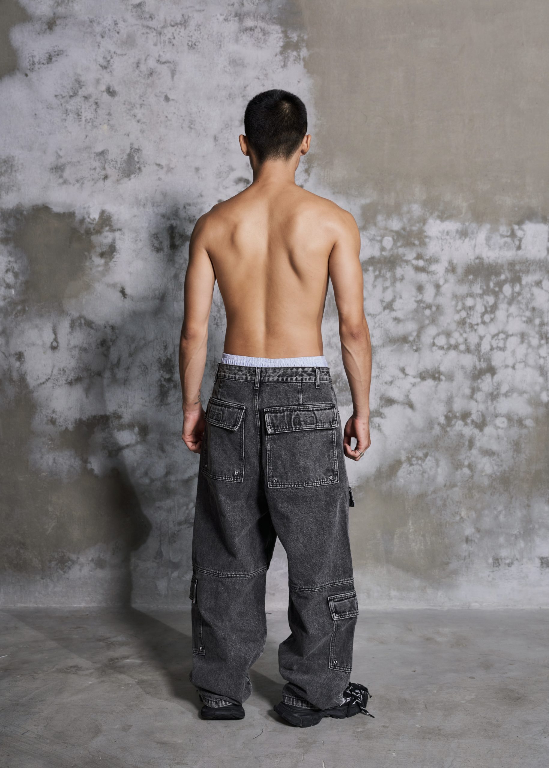Buy Women Fuchsia Hip-Hop Streetwear Cargo Pants Online at Sassafras